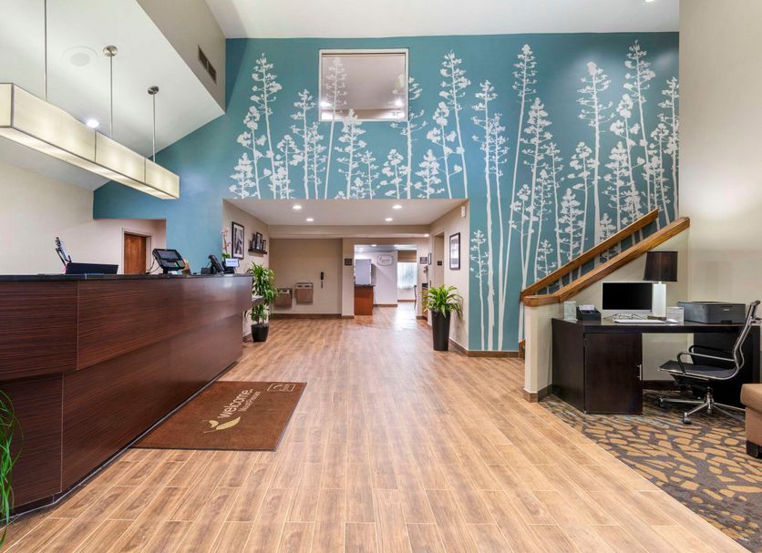 Front desk Photo