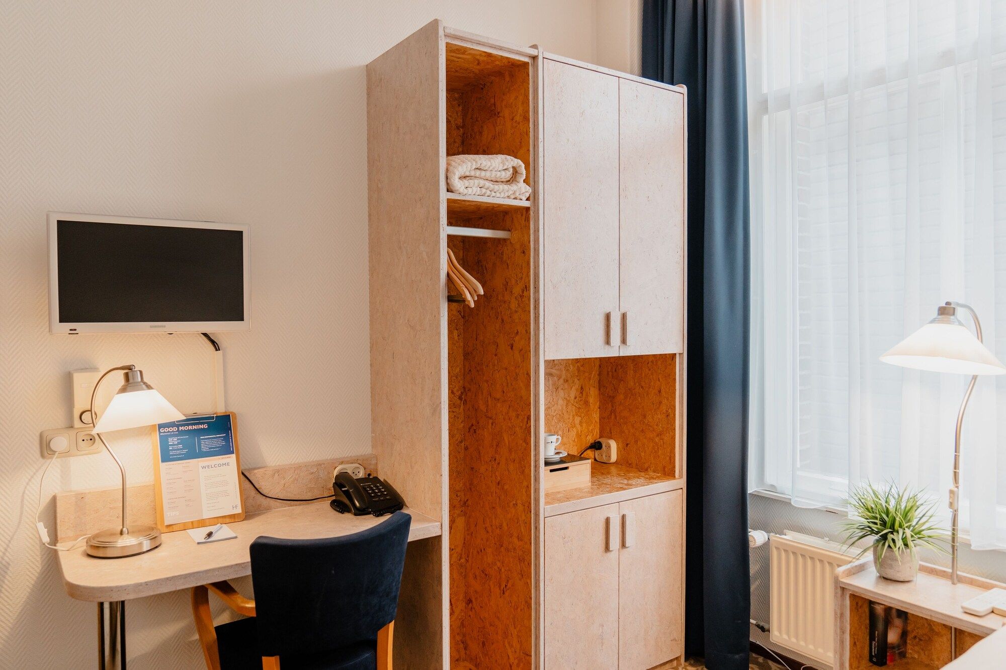 Room amenity