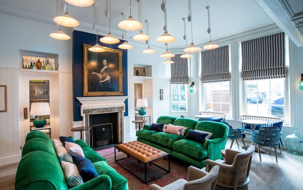 Lounge Photo