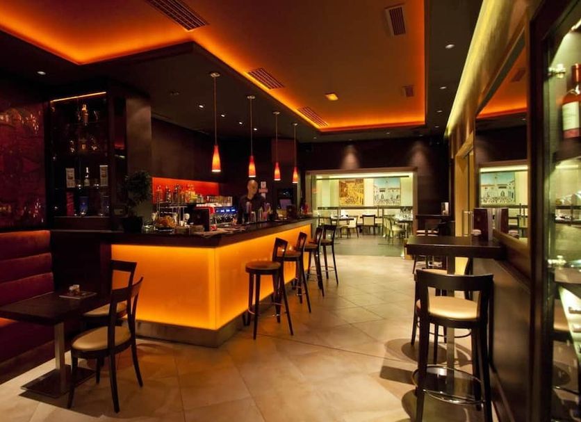 Bar Photo