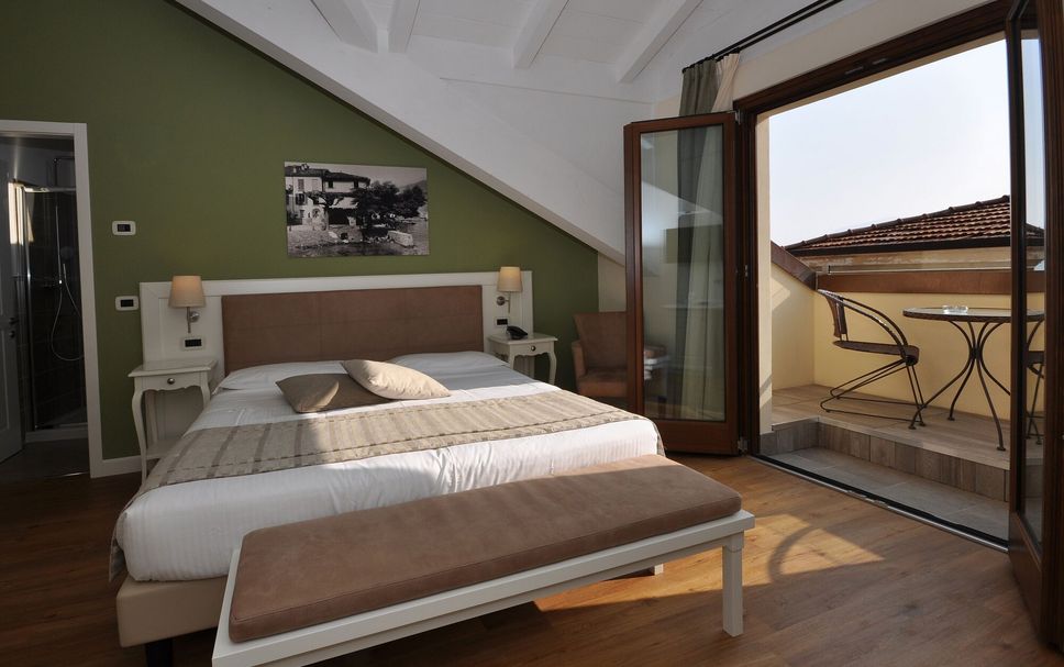 Bedroom Photo
