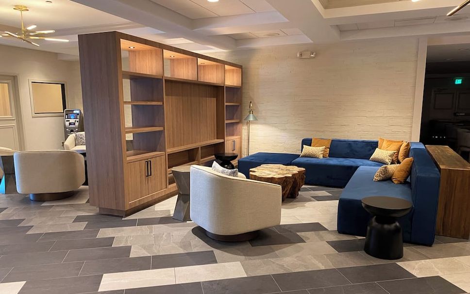 Lounge Photo