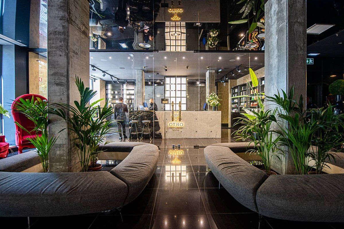 Lobby Photo