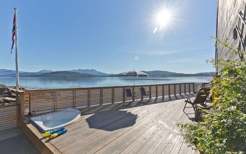 Balcony Photo