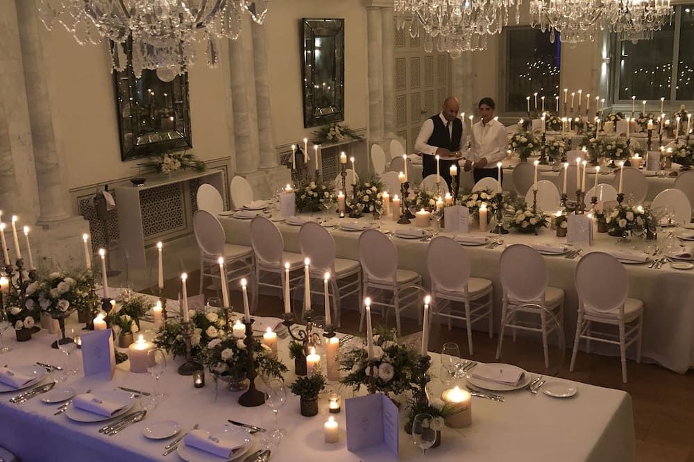 Banquet hall