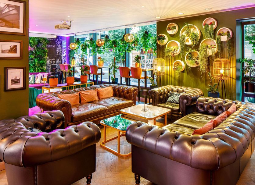 Lounge Photo
