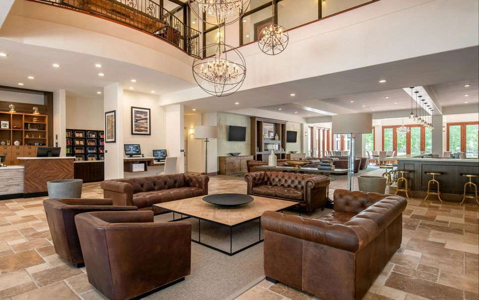 Lounge Photo