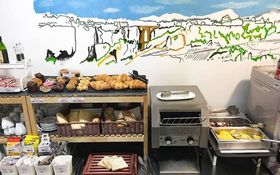 Buffet Photo