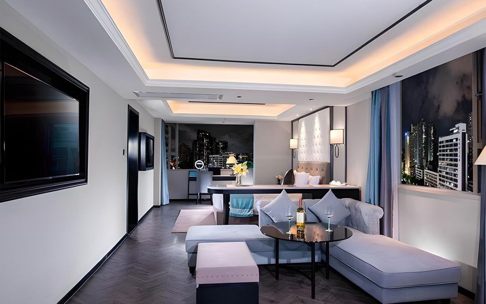 Lounge Photo