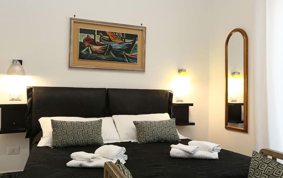 Bedroom Photo