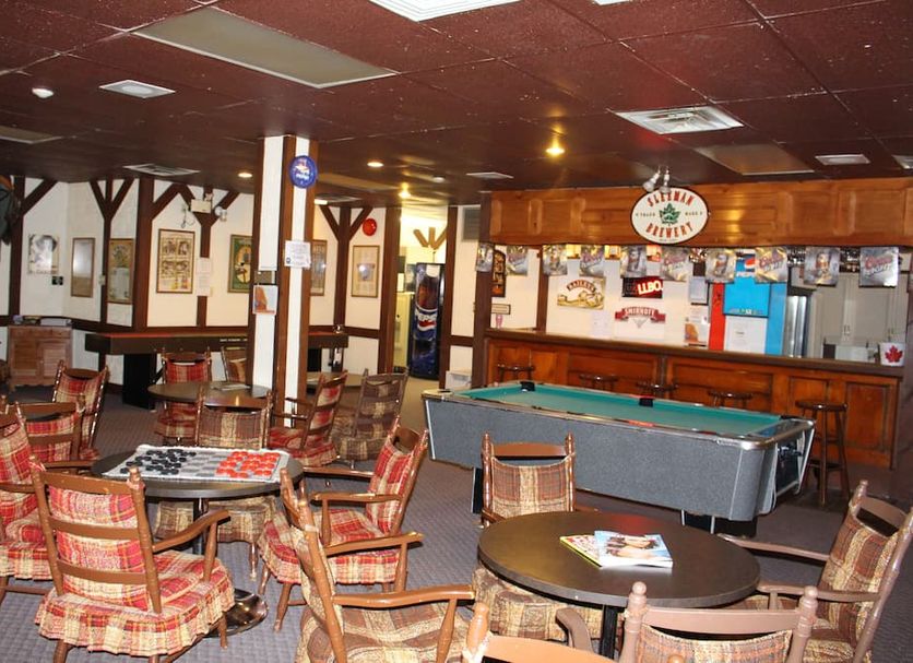 Bar Photo