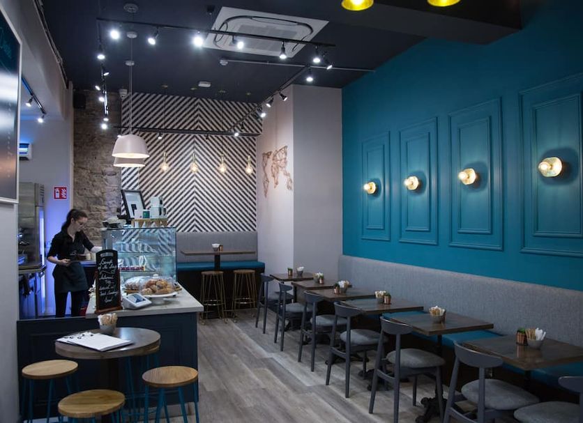 Restaurant Photo