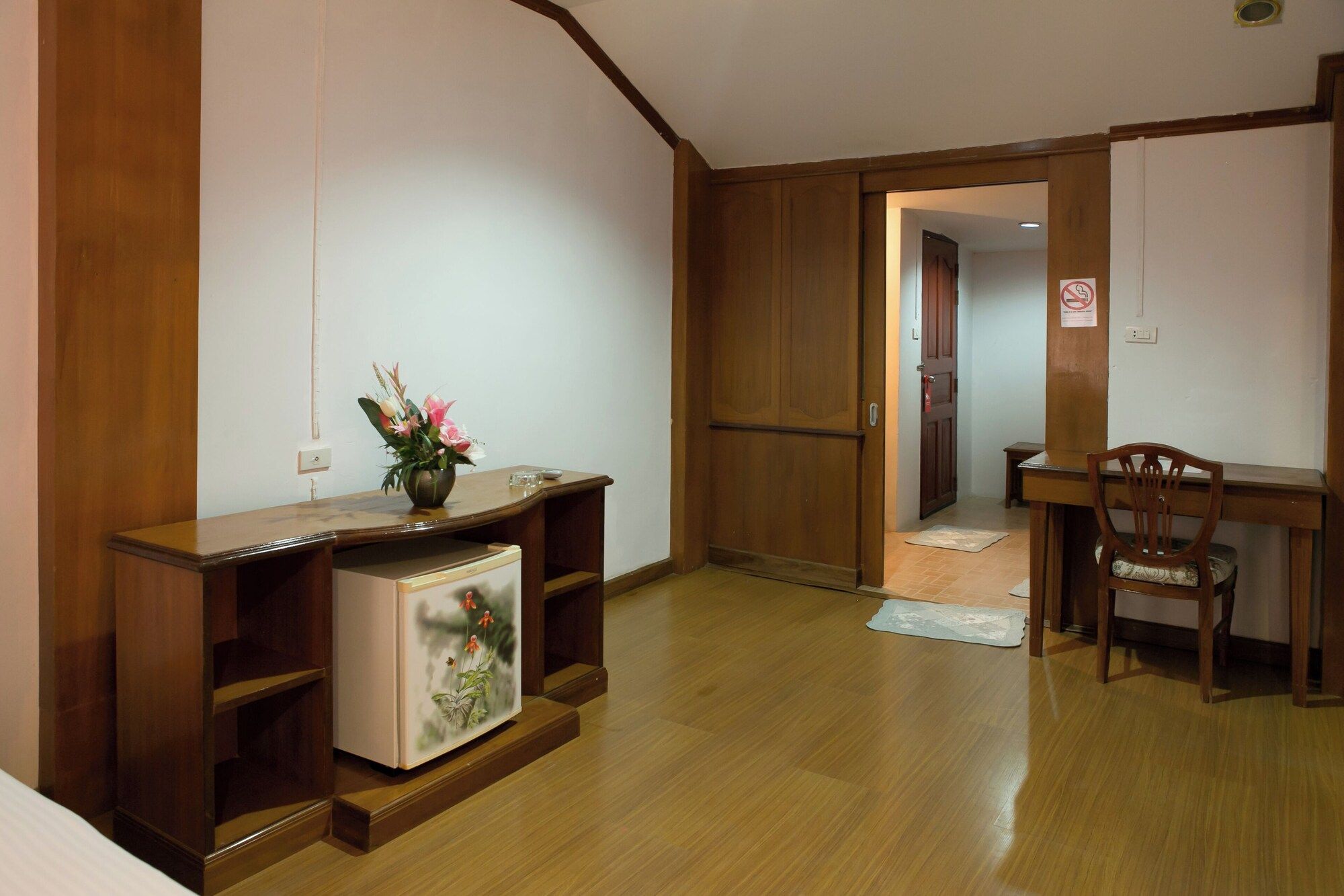 Room amenity