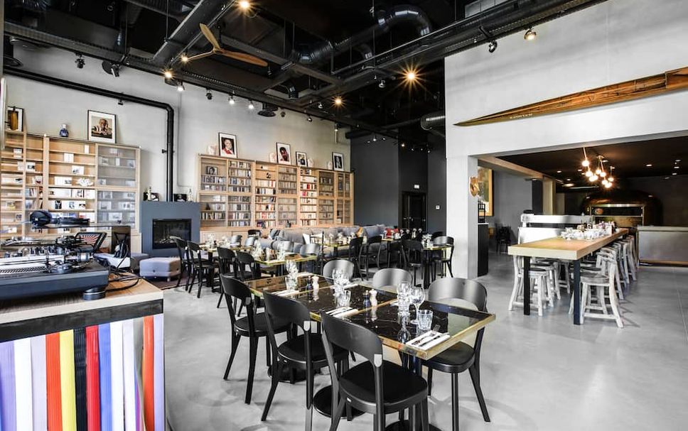 Restaurant Photo