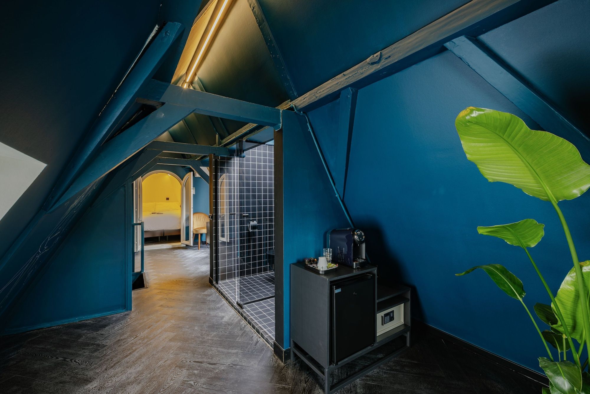 Room amenity