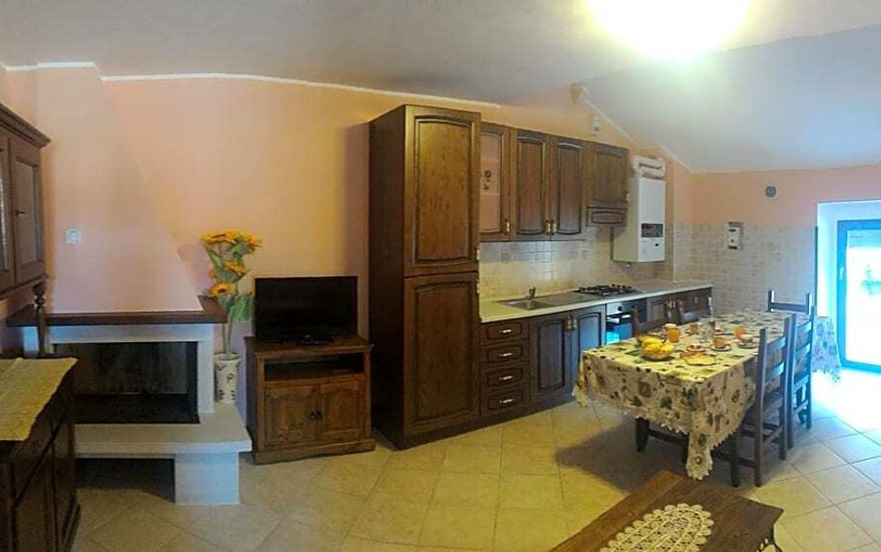 Kitchen Photo
