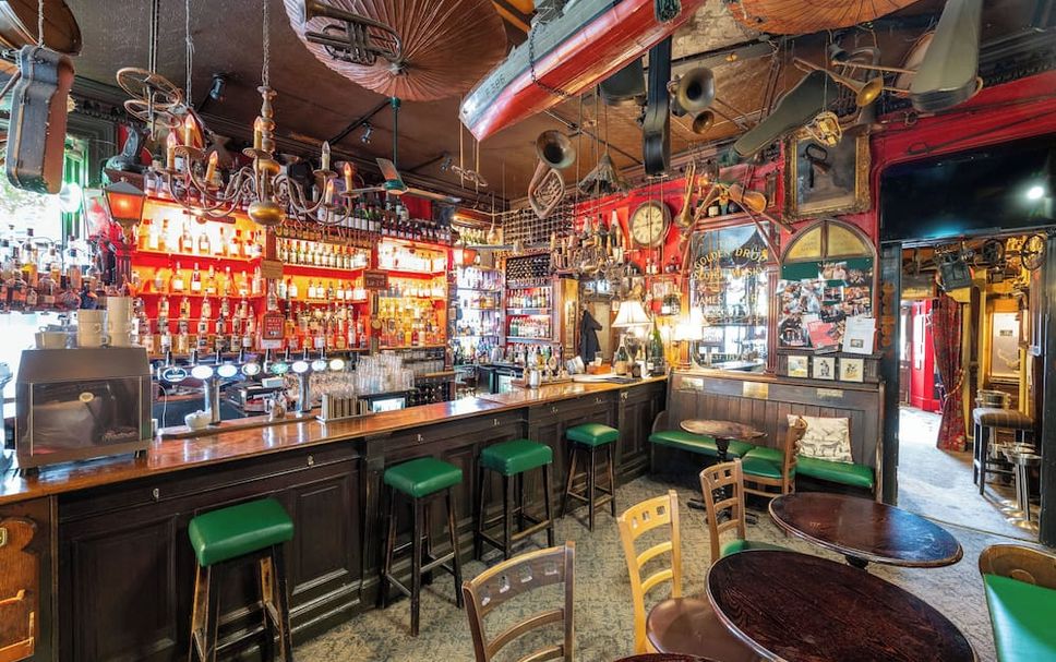 Bar Photo