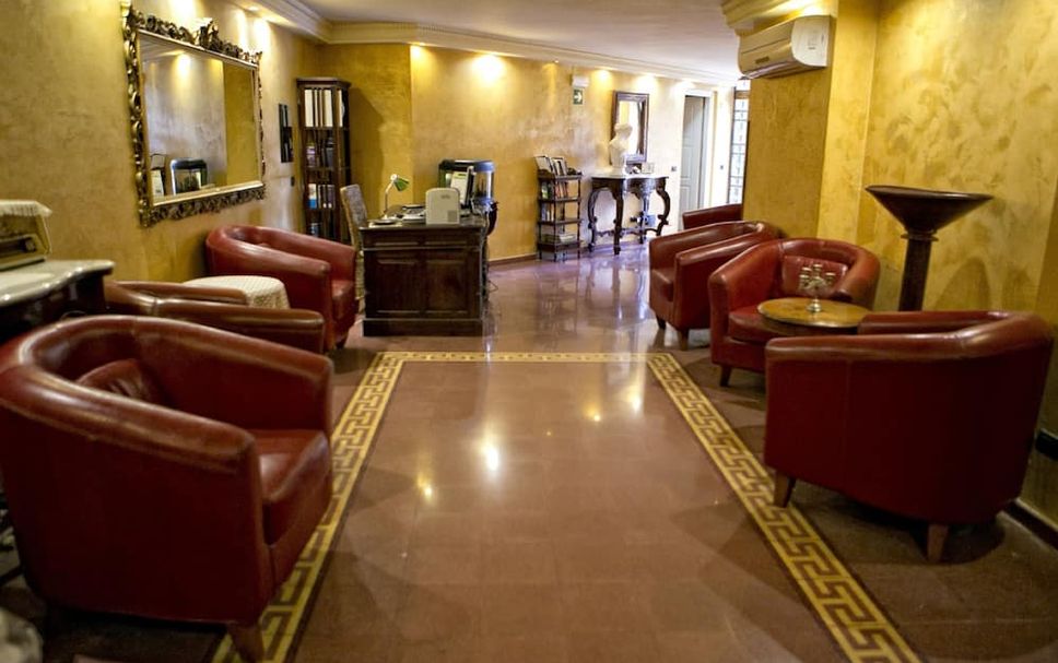 Lounge Photo