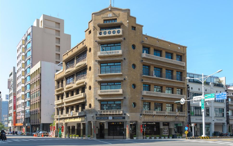 Building Photo