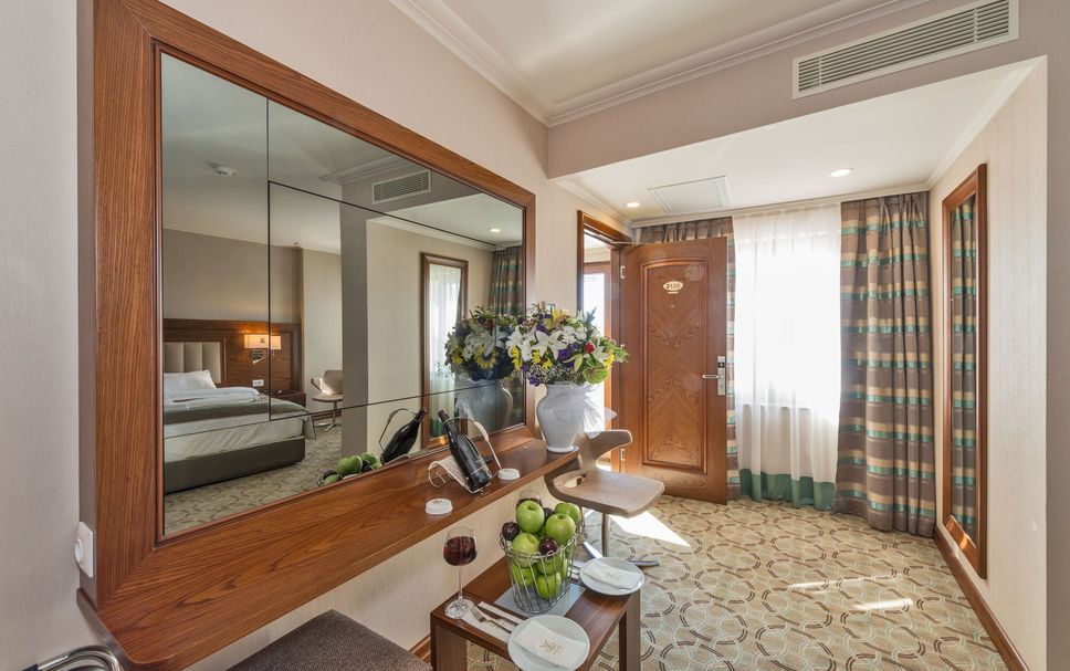 Bedroom Photo