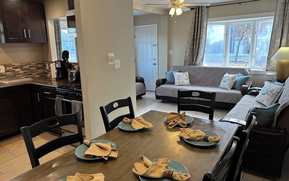 Dining room Photo