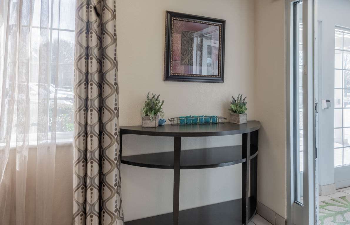 Room amenity