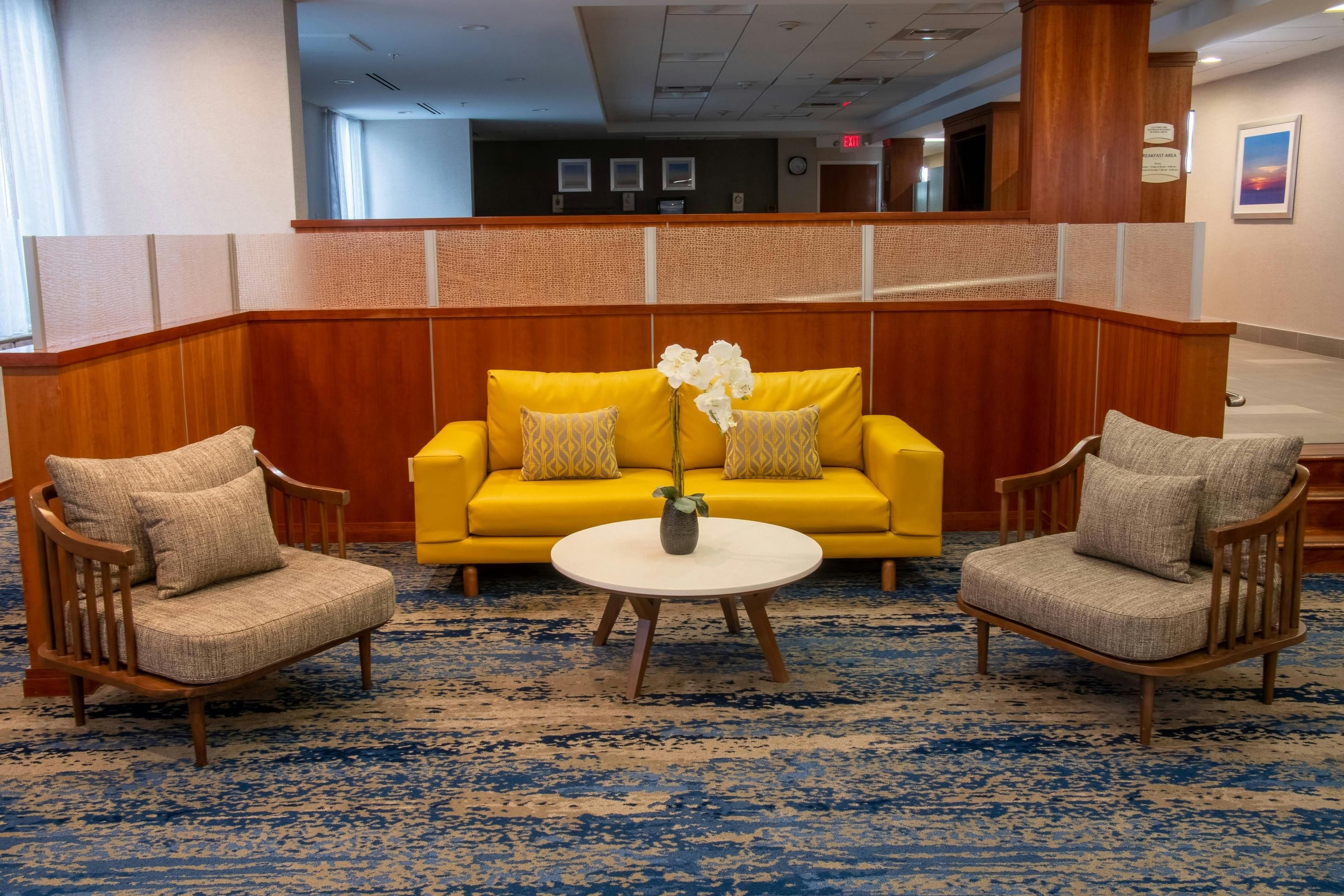 Lounge Photo