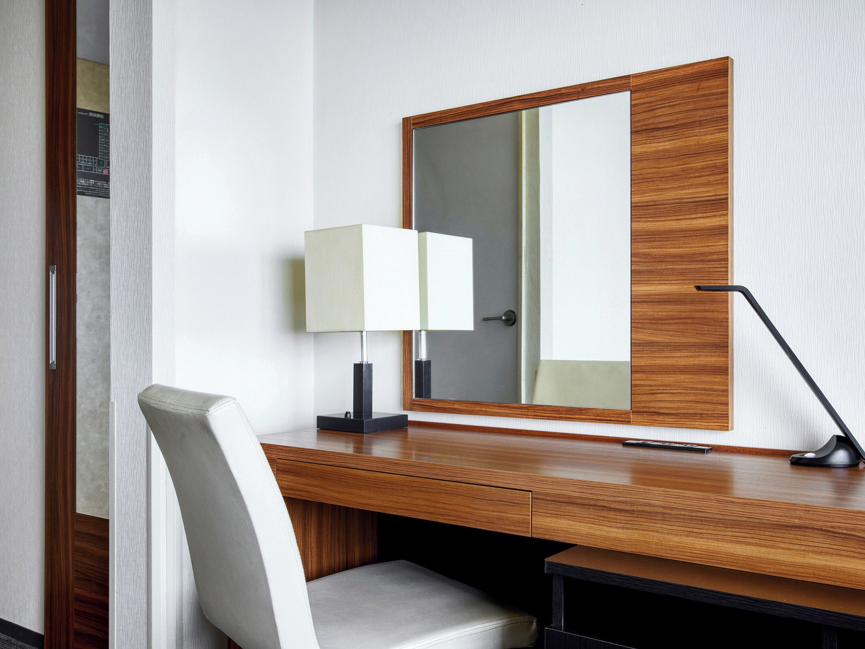 Room amenity
