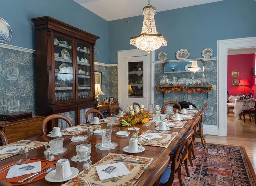 Dining room Photo