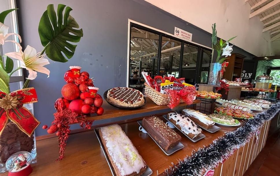 Buffet Photo