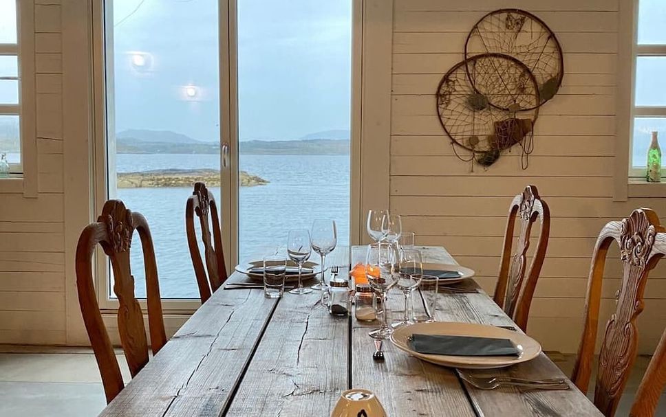 Dining room Photo