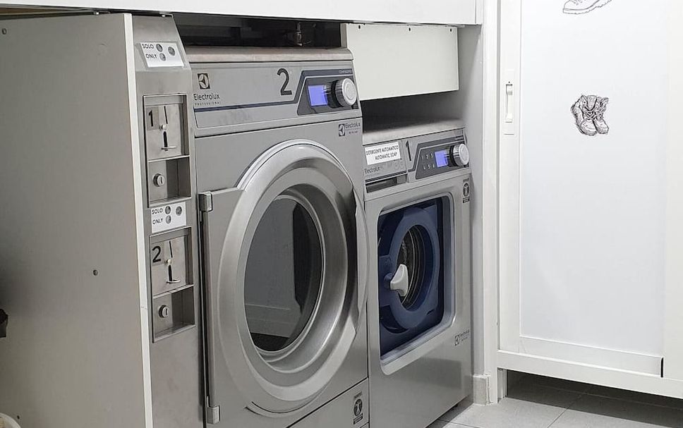 Laundry facility Photo