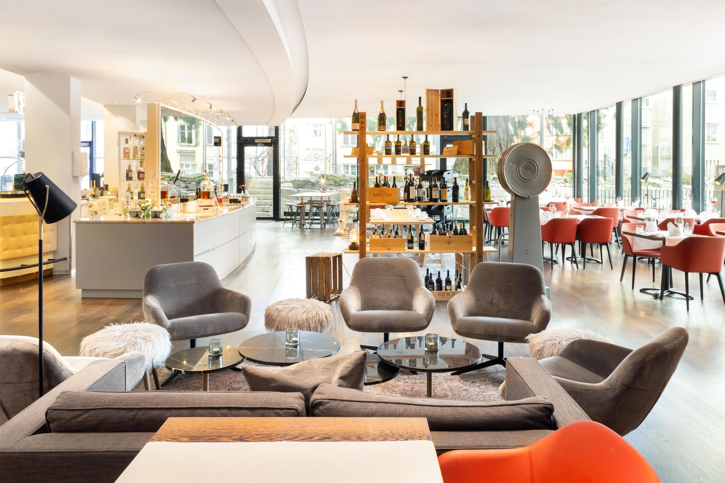 Lounge Photo