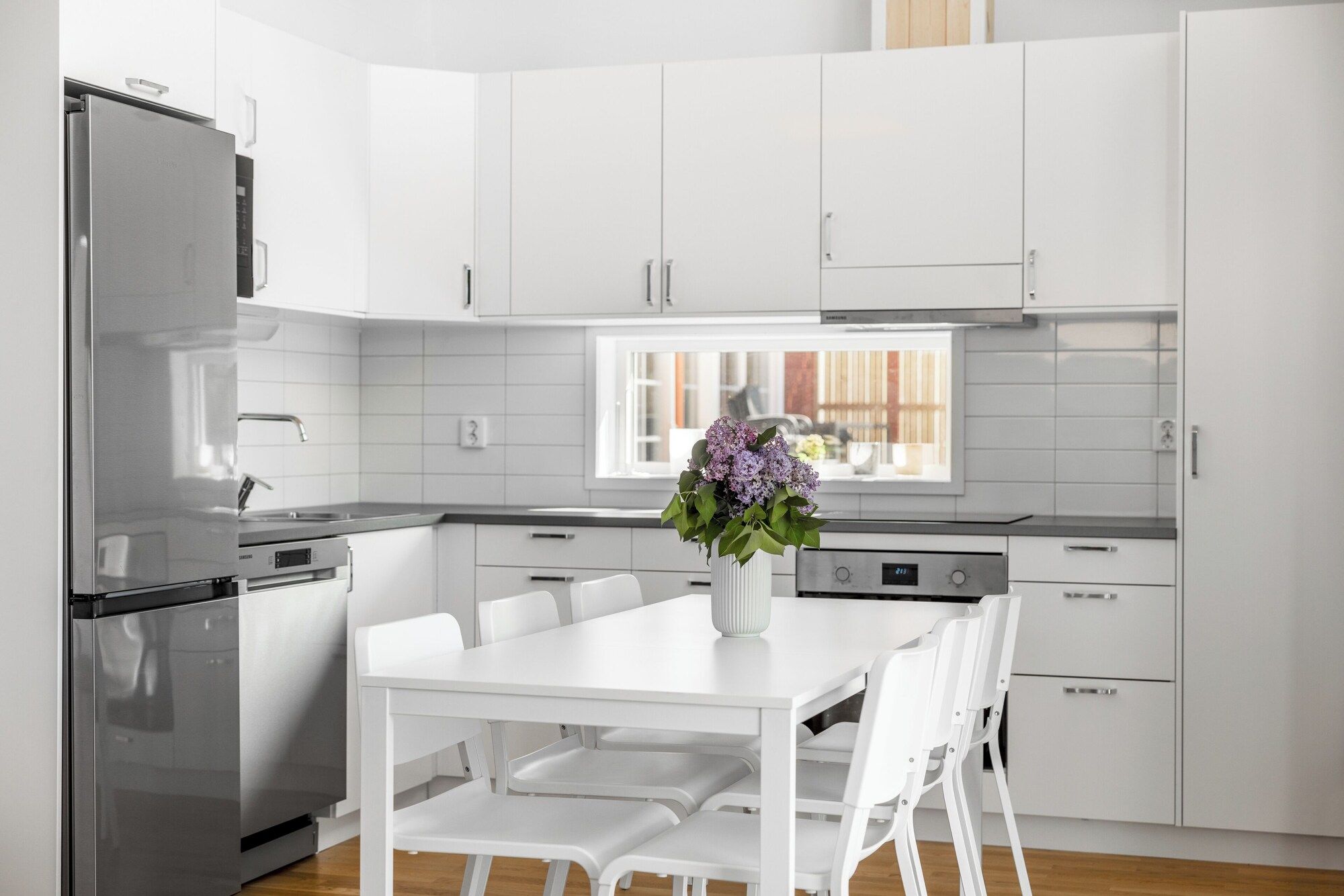 Kitchen Photo
