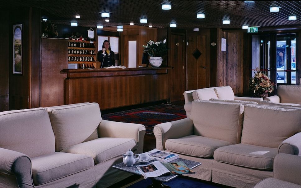 Lounge Photo