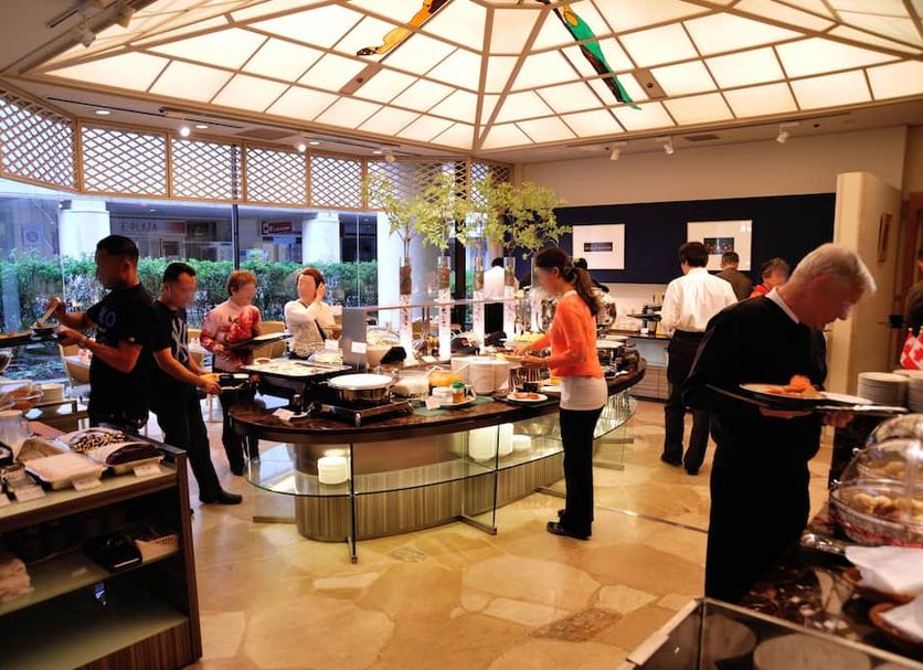 Buffet Photo