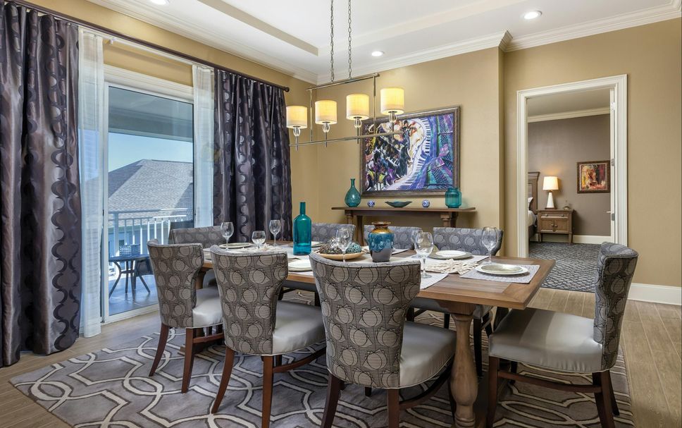 Dining room Photo