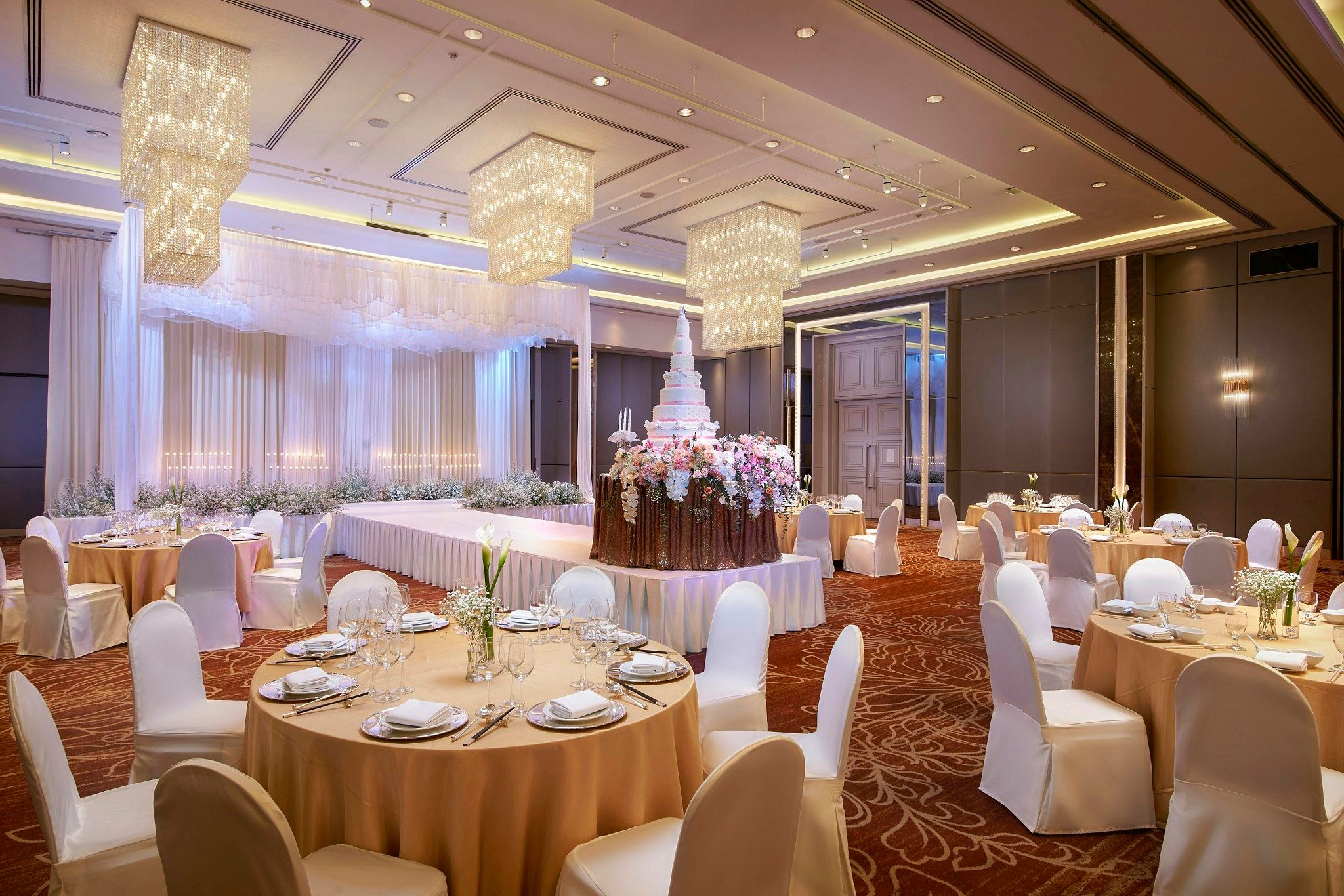 Banquet hall