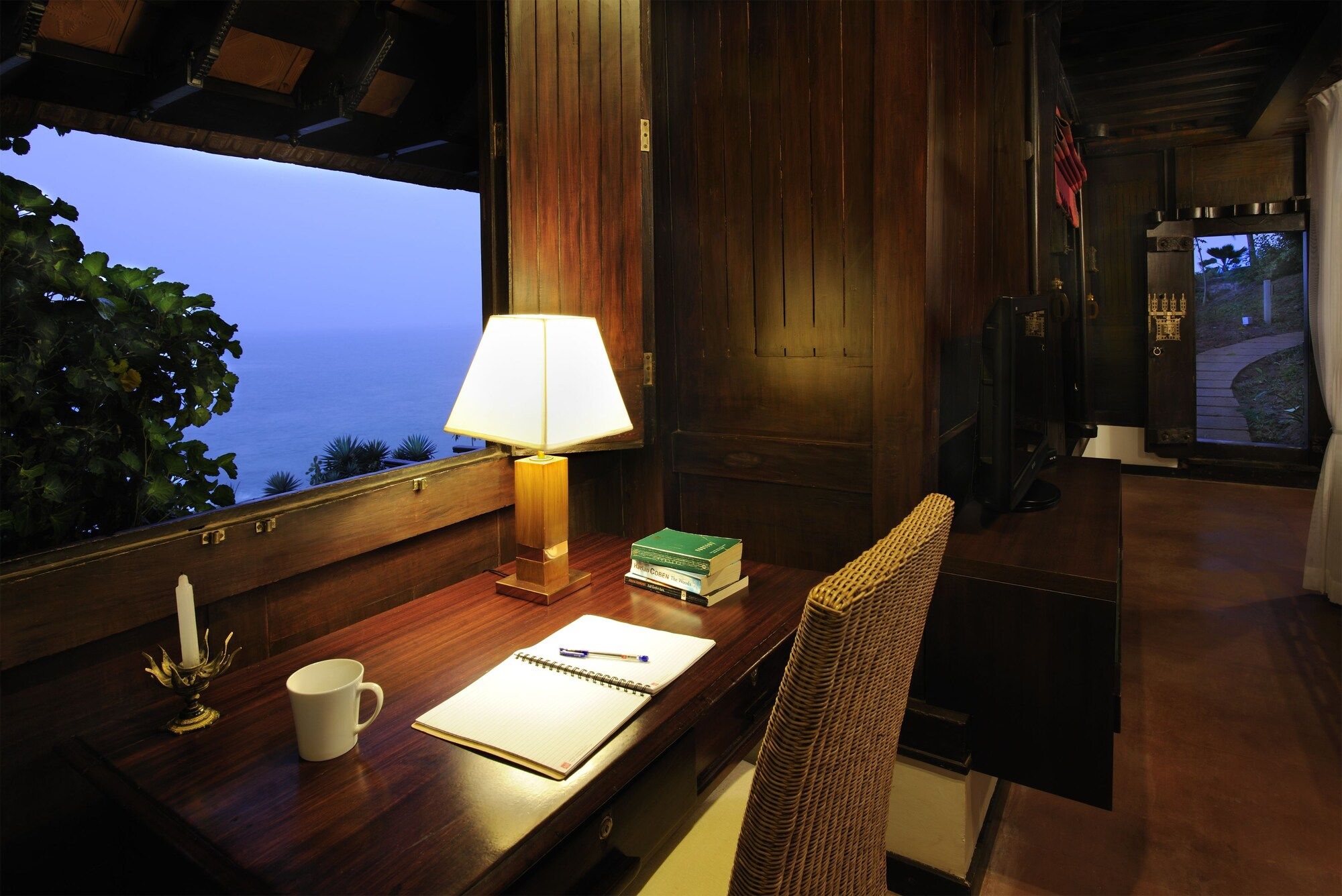 Room amenity