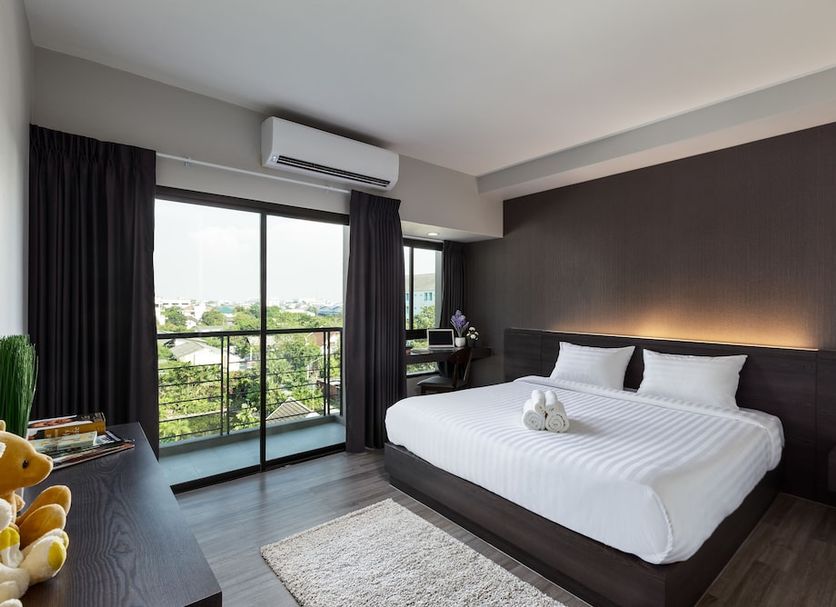 Bedroom Photo