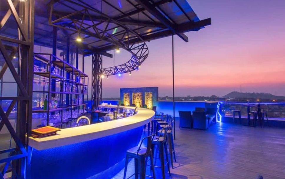 Bar Photo