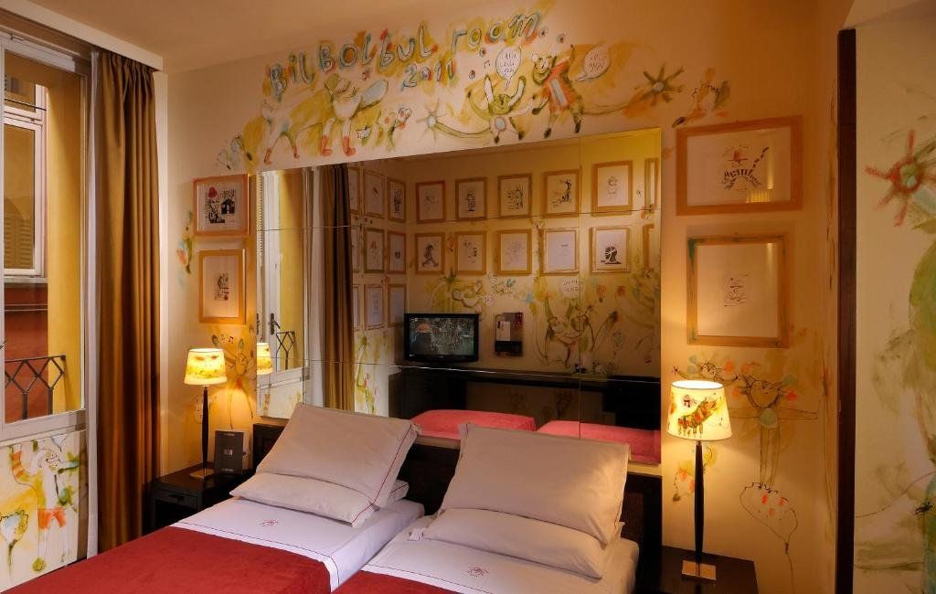 Hotel amenity