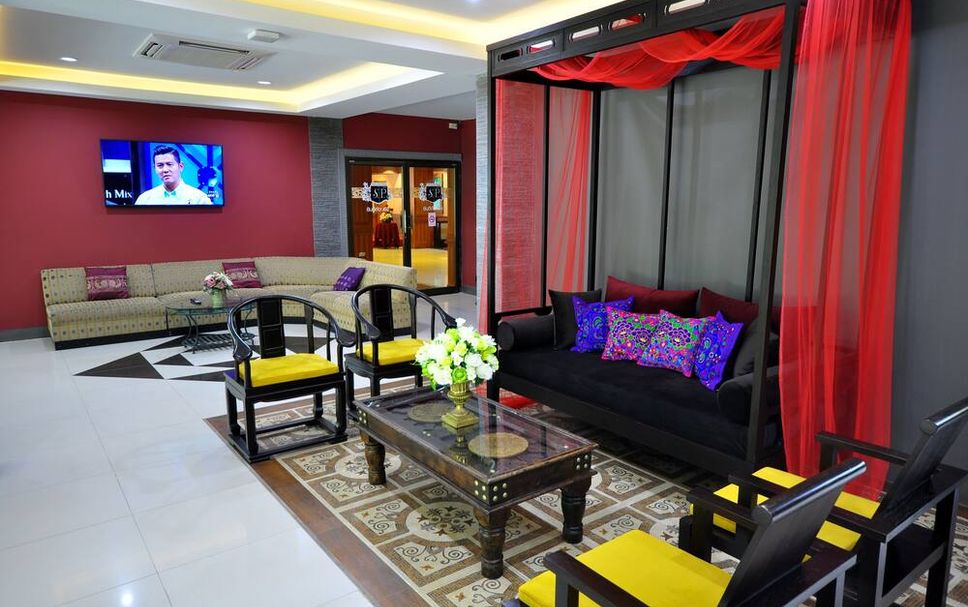 Lounge Photo