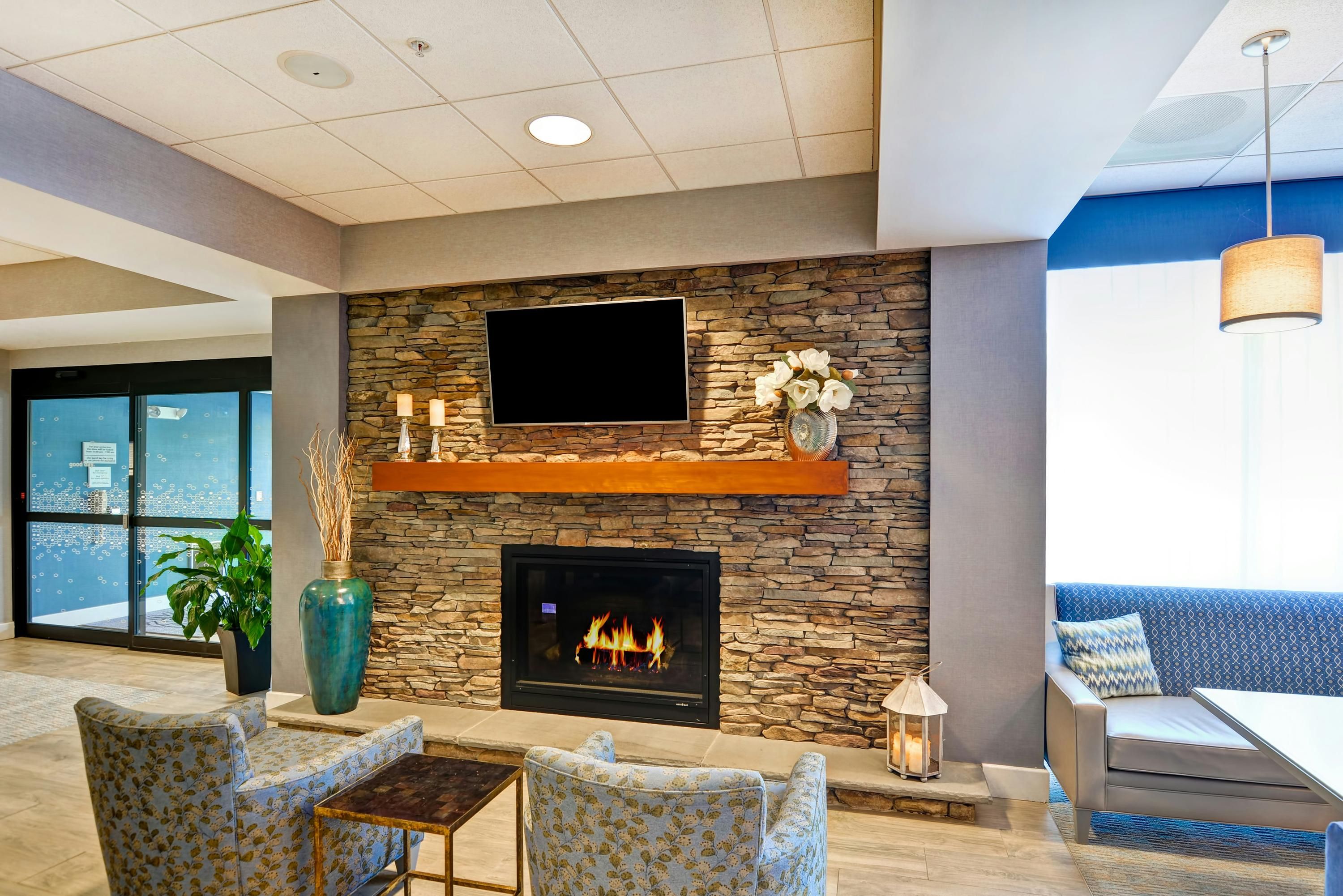 Lobby Photo