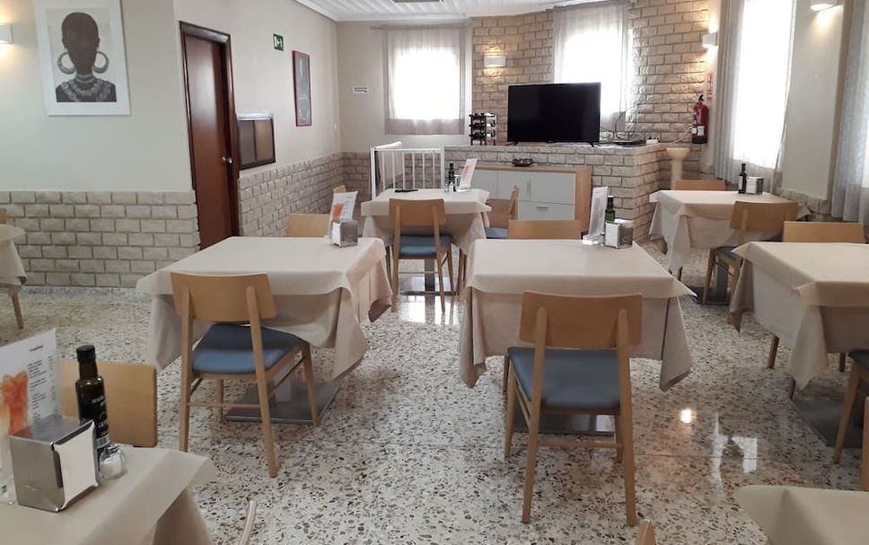Restaurant Photo