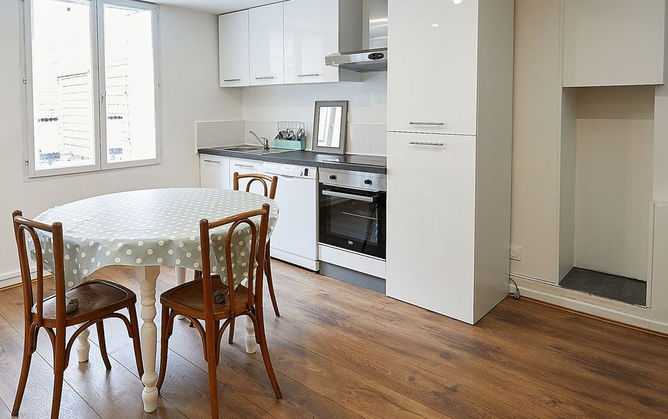 Kitchen Photo