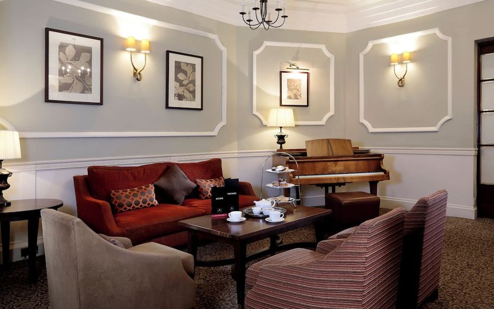 Lounge Photo