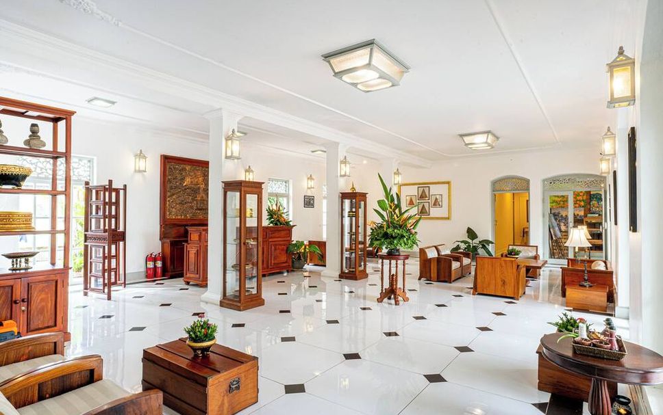 Lobby Photo