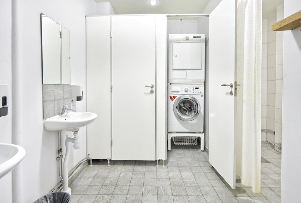 Laundry facility
