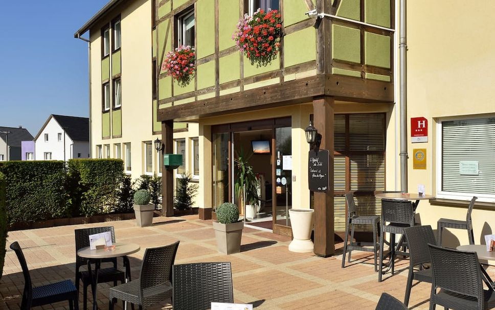 Patio Photo